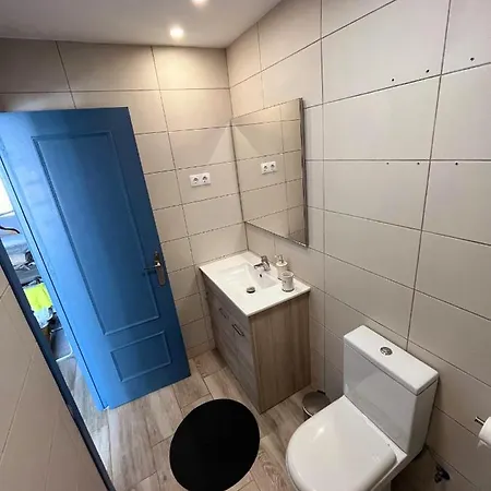 Apartament Nella, 300 M From The Swimming Pool
