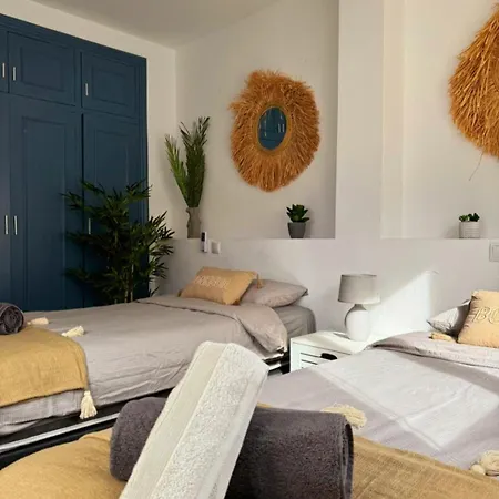 Apartament Nella, 300 M From The Swimming Pool